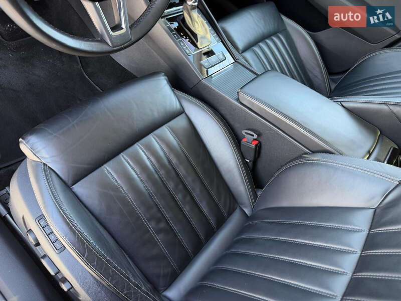 Лифтбек Skoda Superb 2020 в Киеве