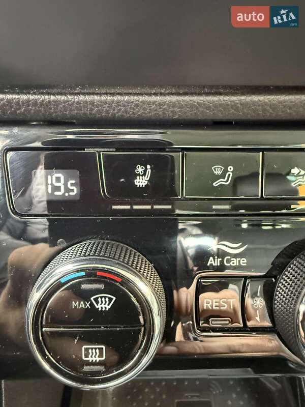 Универсал Skoda Superb 2020 в Сваляве