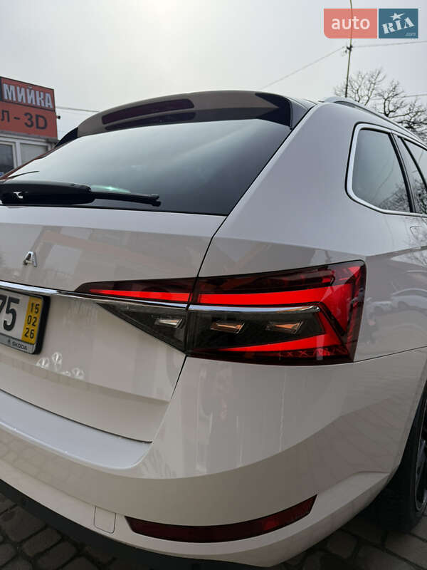 Универсал Skoda Superb 2020 в Сваляве