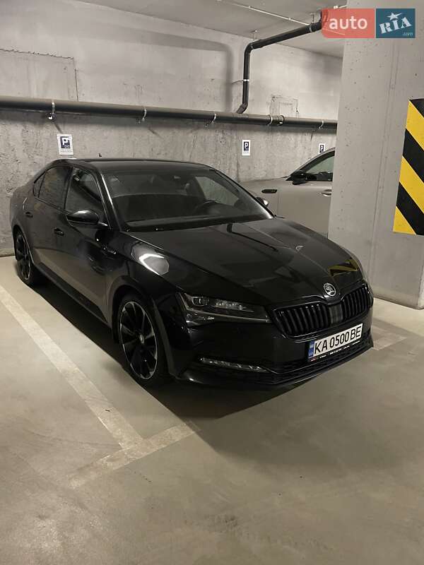 Лифтбек Skoda Superb 2019 в Киеве фото Лифтбек Skoda Superb 2019 в Киеве