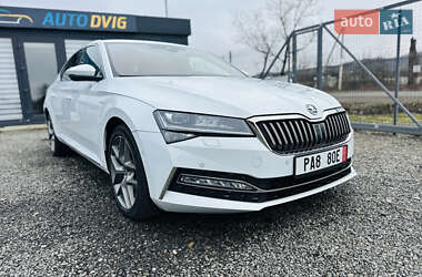 Ліфтбек Skoda Superb 2022 в Іршаві