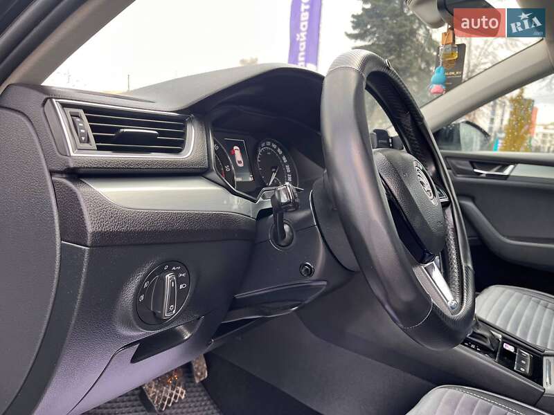 Універсал Skoda Superb 2017 в Львові