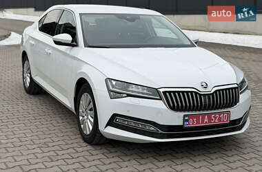 Лифтбек Skoda Superb 2019 в Луцке