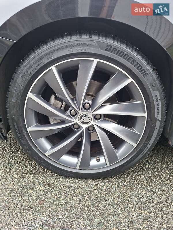 Ліфтбек Skoda Superb 2017 в Ужгороді