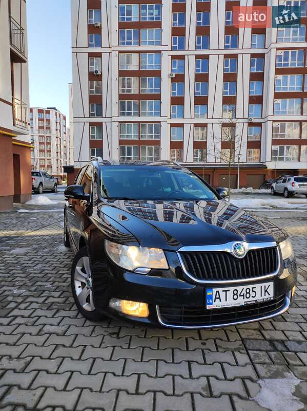 Skoda Superb 2012
