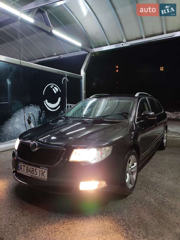 Універсал Skoda Superb 2012 в Івано-Франківську