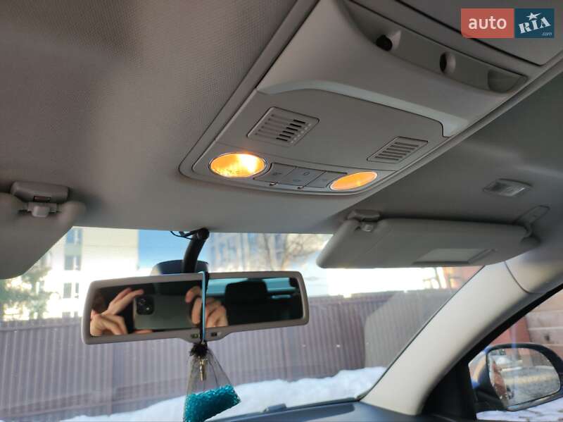 Універсал Skoda Superb 2012 в Івано-Франківську