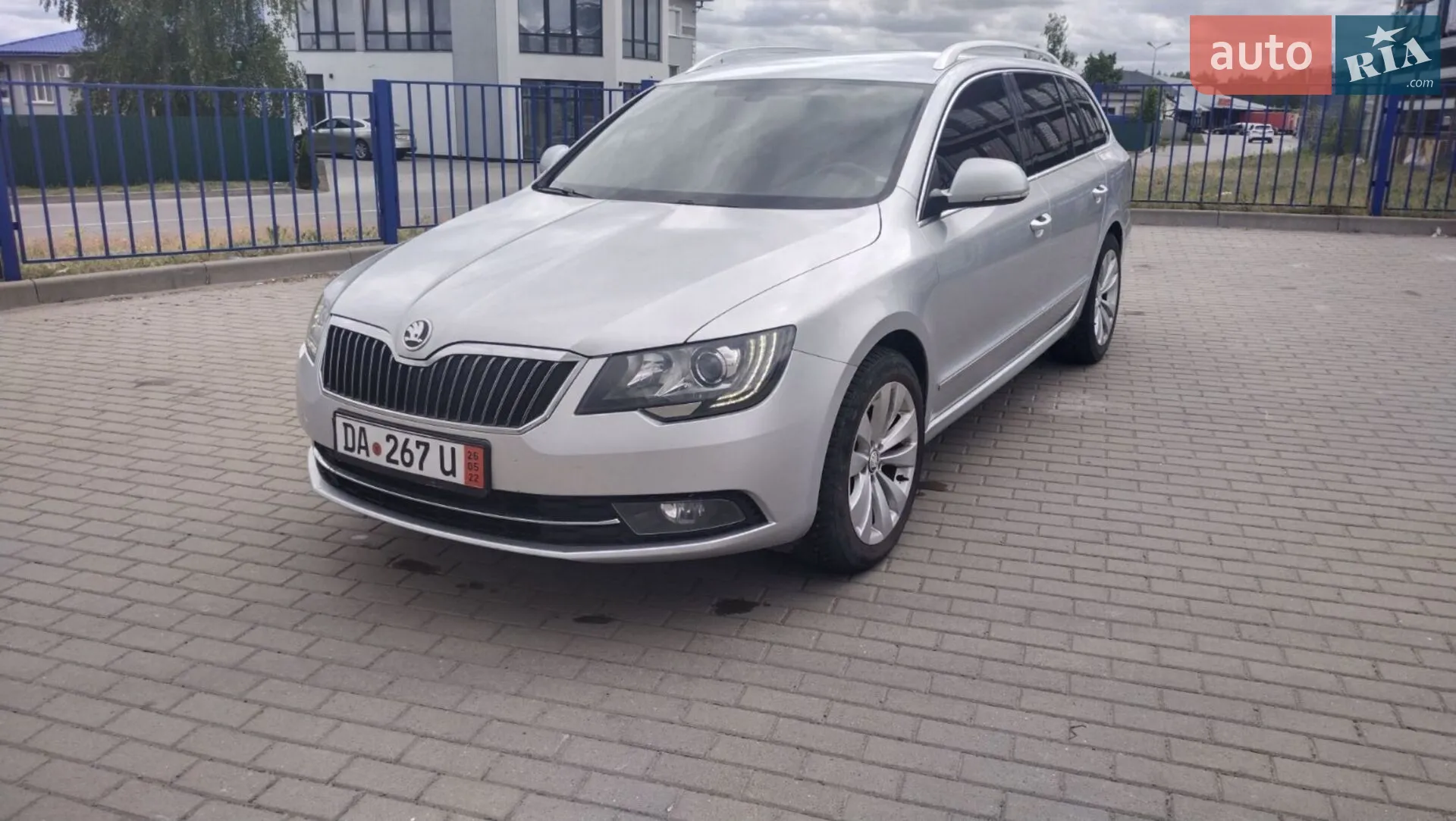 2013 Skoda Superb - мініатюра 2