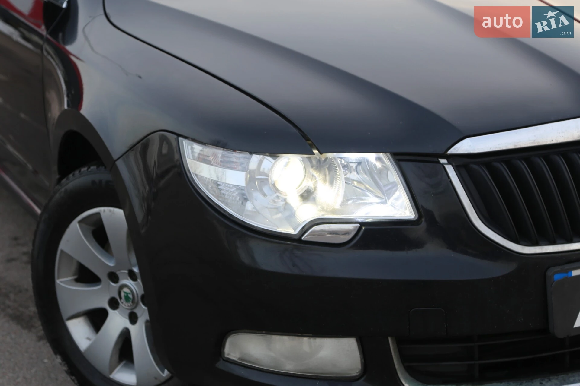 2011 Skoda Superb - мініатюра 4