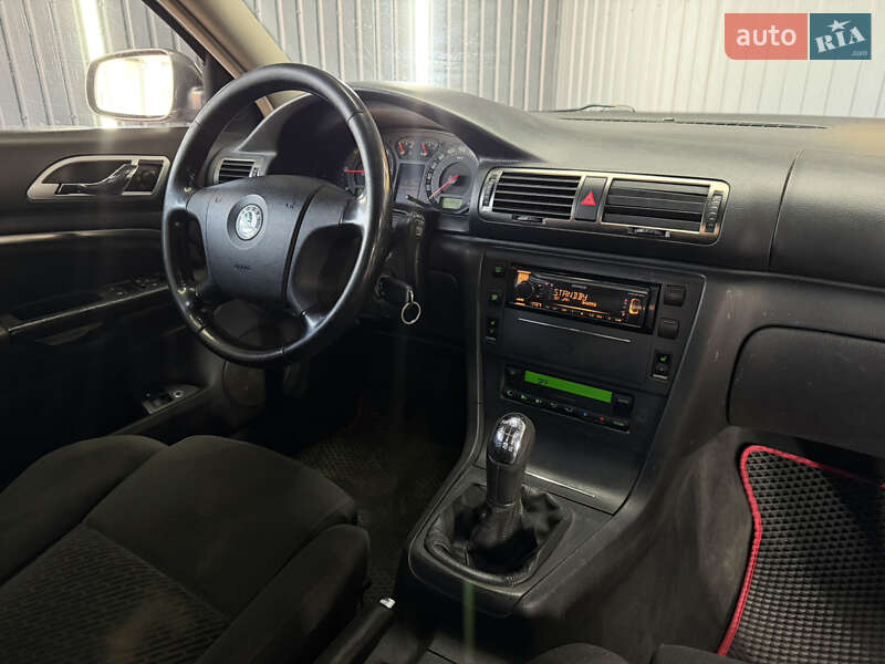 Ліфтбек Skoda Superb 2006 в Тячеві