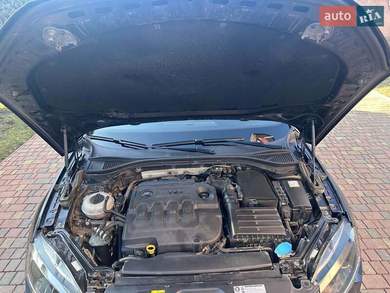 Универсал Skoda Superb 2016 в Самборе