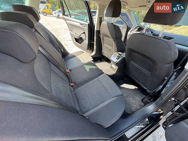 Універсал Skoda Superb 2016 в Бродах