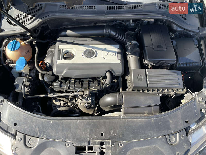 Універсал Skoda Superb 2010 в Долині фото 17 Універсал Skoda Superb 2010 в Долині