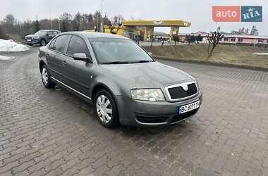 Лифтбек Skoda Superb 2005 в Бродах