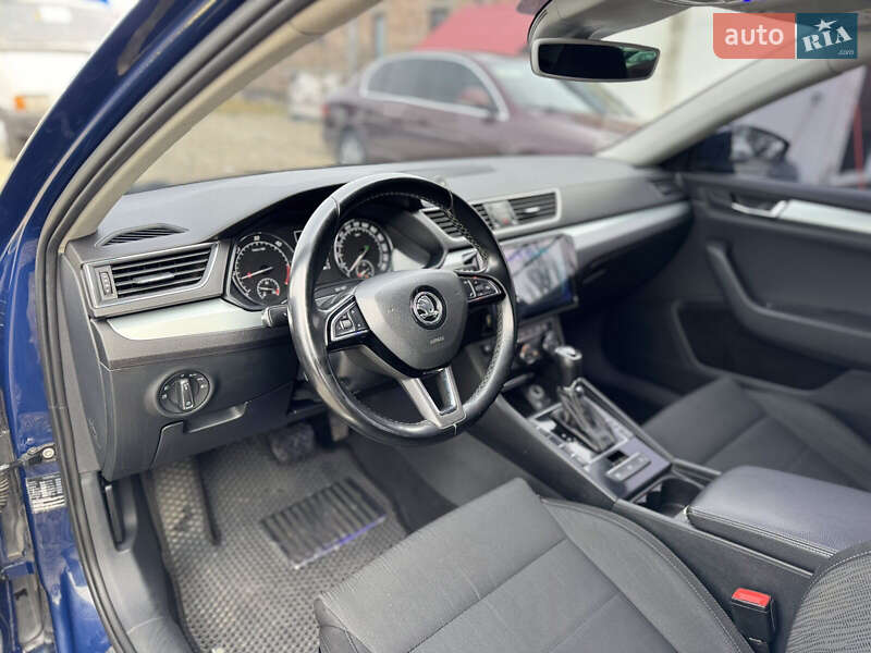 Лифтбек Skoda Superb 2015 в Нижней Апше