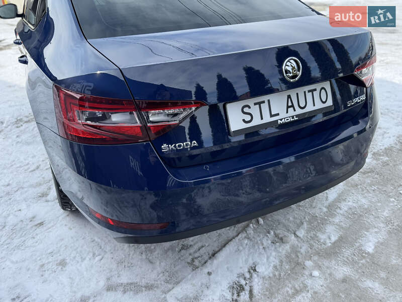 Ліфтбек Skoda Superb 2017 в Львові