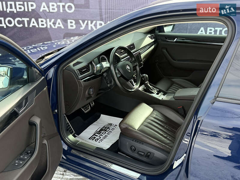 Ліфтбек Skoda Superb 2017 в Львові