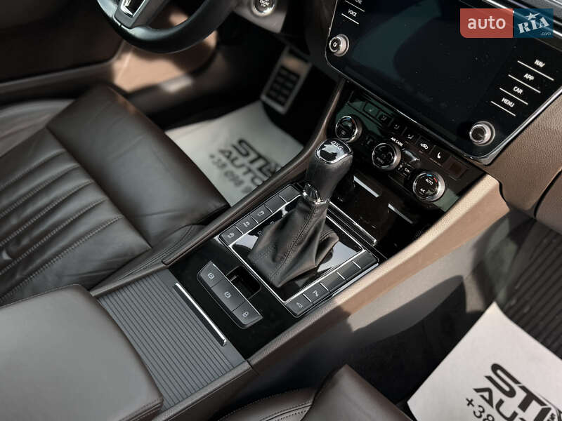 Ліфтбек Skoda Superb 2017 в Львові