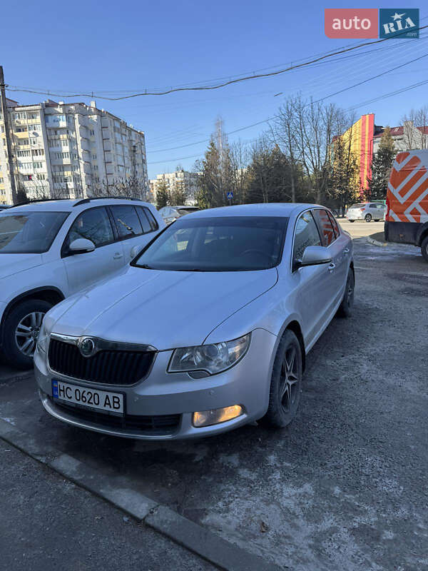 Ліфтбек Skoda Superb 2012 в Дрогобичі фото 2 Ліфтбек Skoda Superb 2012 в Дрогобичі
