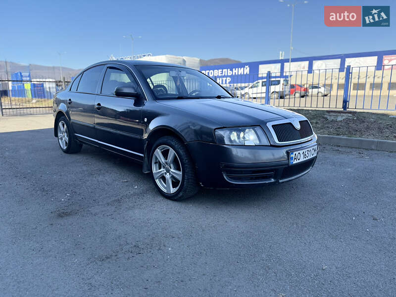 Ліфтбек Skoda Superb 2006 в Хусті фото Ліфтбек Skoda Superb 2006 в Хусті