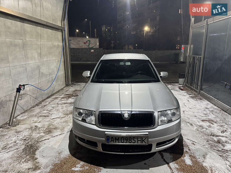 Skoda Superb 2007
