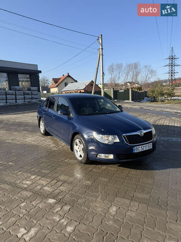 Ліфтбек Skoda Superb 2011 в Івано-Франково фото 5 Ліфтбек Skoda Superb 2011 в Івано-Франково