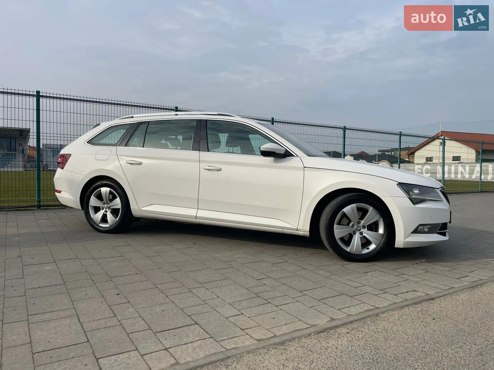 2016 Skoda Superb - фото 1