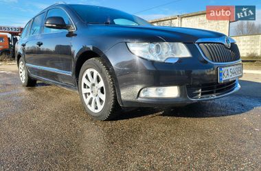 Универсал Skoda Superb 2010 в Киеве