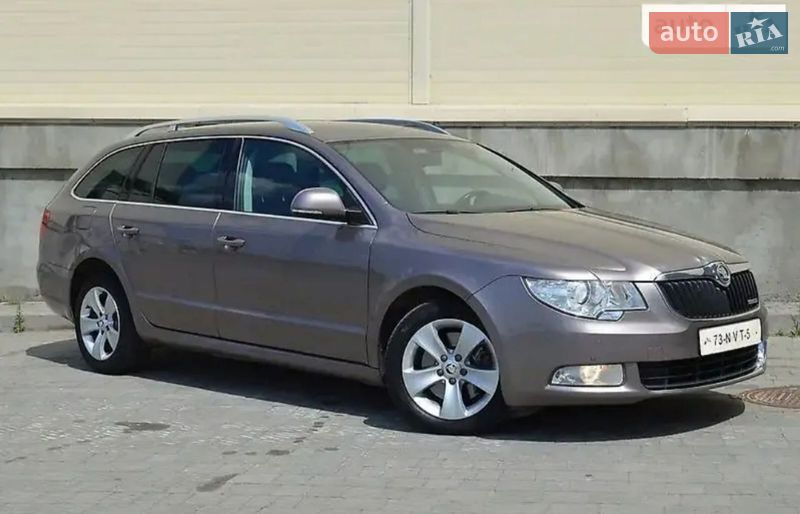 Універсал Skoda Superb 2010 в Береговому