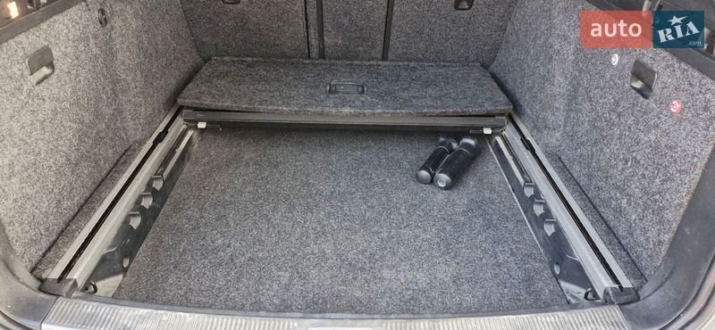 Універсал Skoda Superb 2011 в Дрогобичі