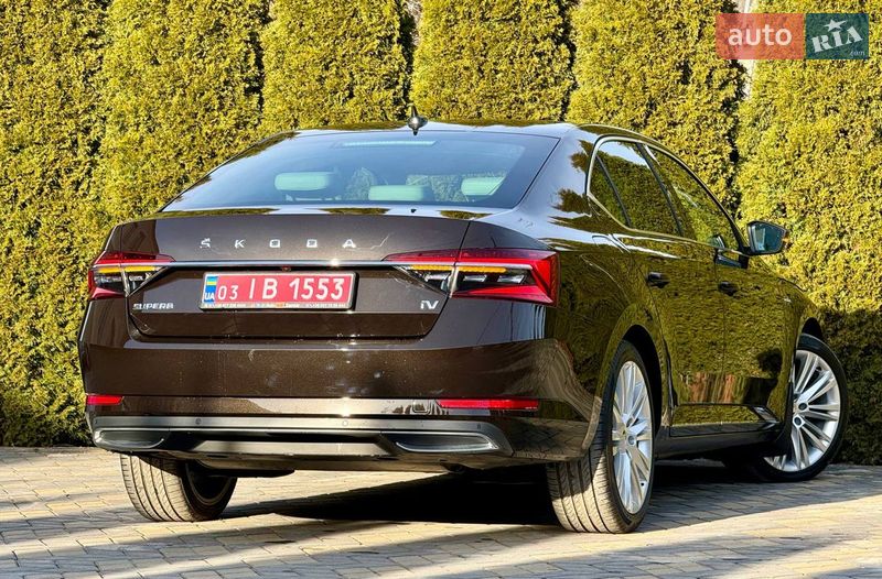 Ліфтбек Skoda Superb 2020 в Хусті
