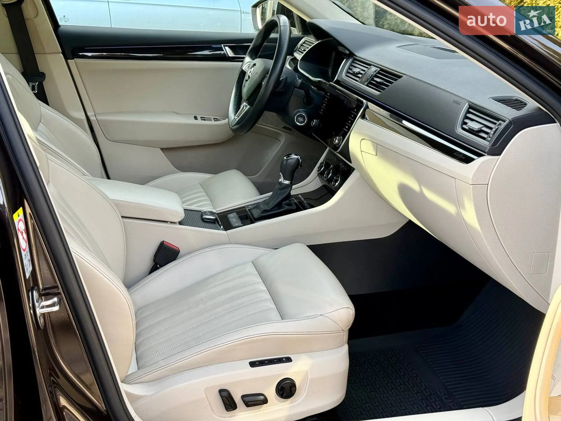 2020 Skoda Superb - мініатюра 51