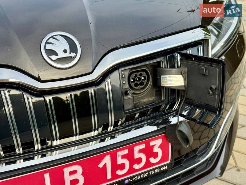 Ліфтбек Skoda Superb 2020 в Хусті