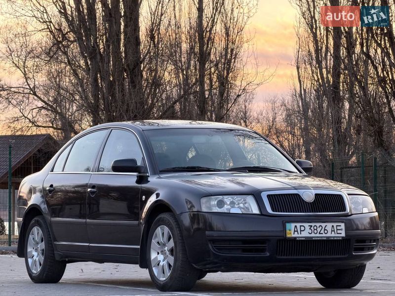 Skoda Superb 2005