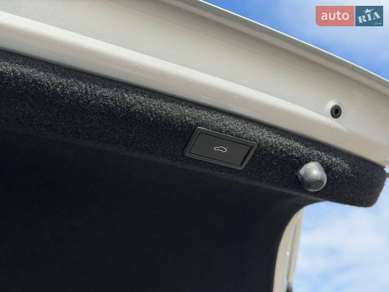 Лифтбек Skoda Superb 2022 в Киеве