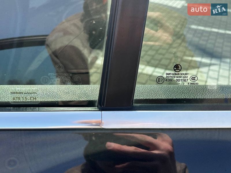 Лифтбек Skoda Superb 2012 в Луцке