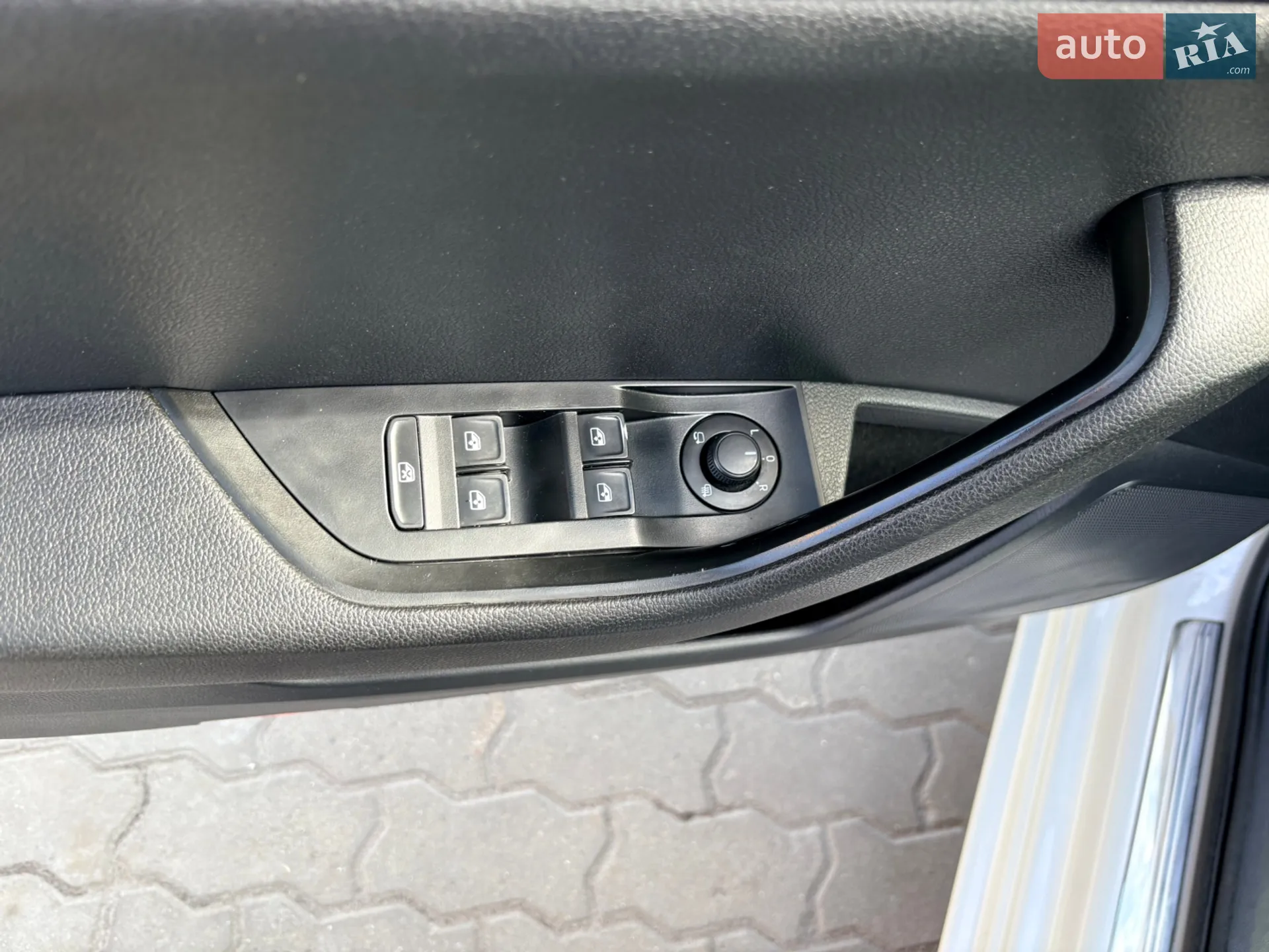 2017 Skoda Superb - мініатюра 18
