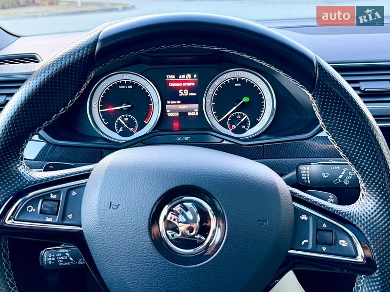 Лифтбек Skoda Superb 2017 в Луцке