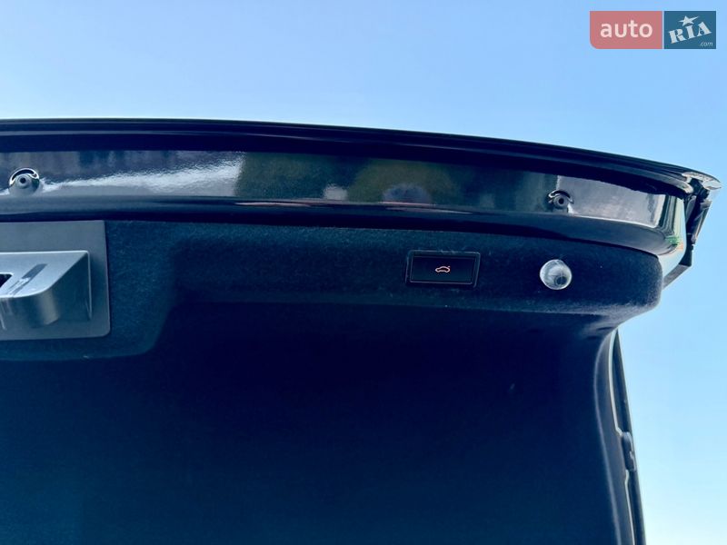 Лифтбек Skoda Superb 2017 в Луцке