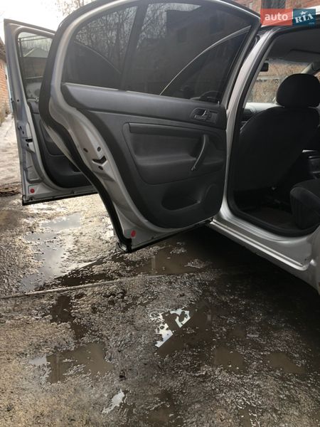 Лифтбек Skoda Superb 2006 в Диканьке