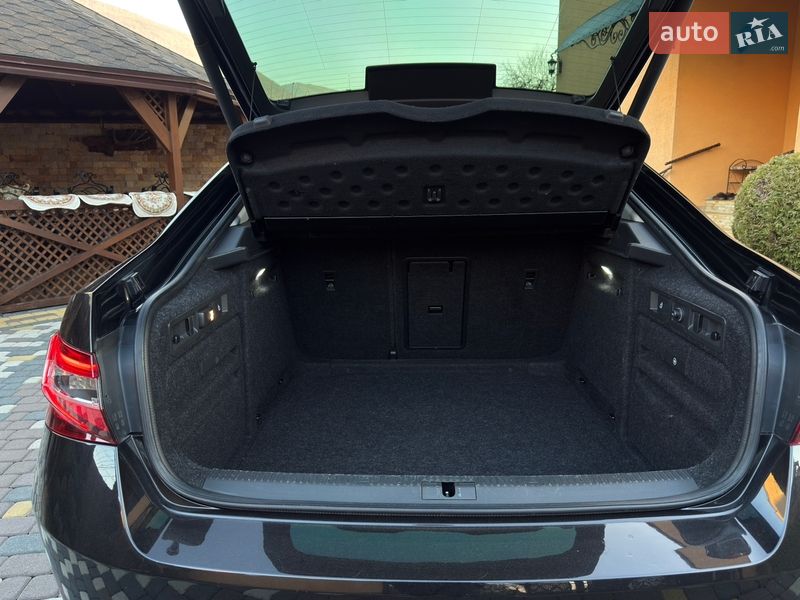 Лифтбек Skoda Superb 2015 в Тячеве