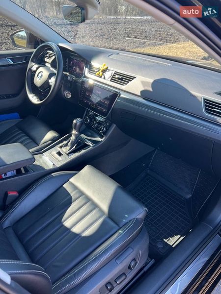 Лифтбек Skoda Superb 2022 в Ровно
