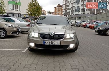 Лифтбек Skoda Superb 2009 в Киеве