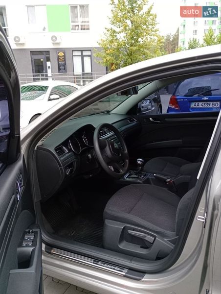 Лифтбек Skoda Superb 2009 в Киеве