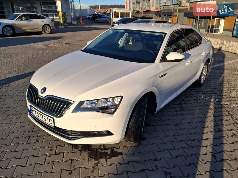 Лифтбек Skoda Superb 2019 в Хмельницком