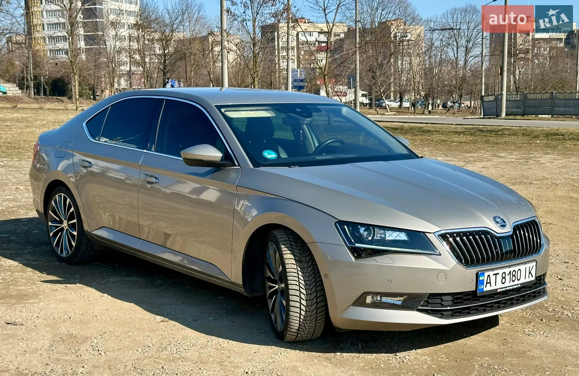 2015 Skoda Superb - мініатюра 3