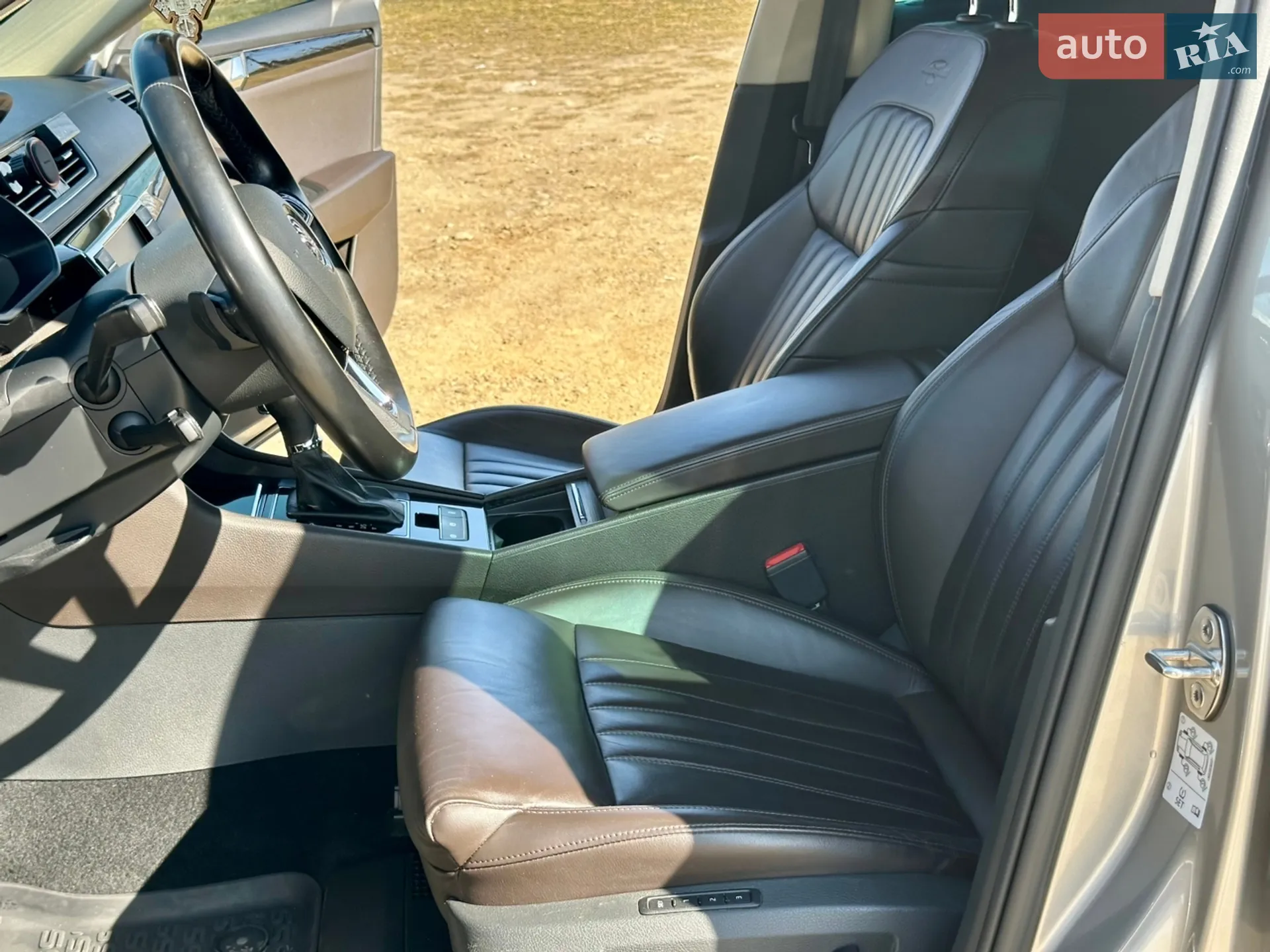 2015 Skoda Superb - мініатюра 11