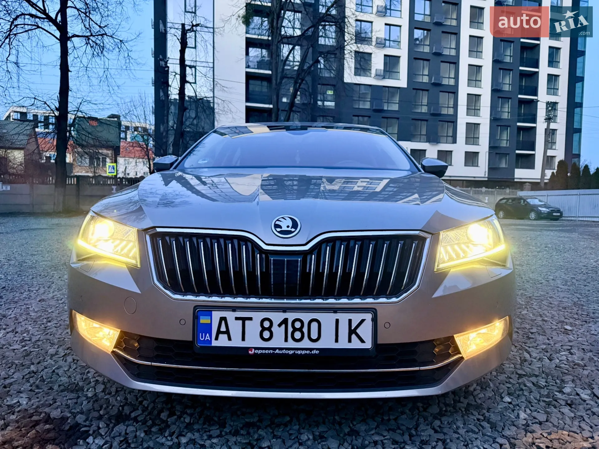 2015 Skoda Superb - мініатюра 40