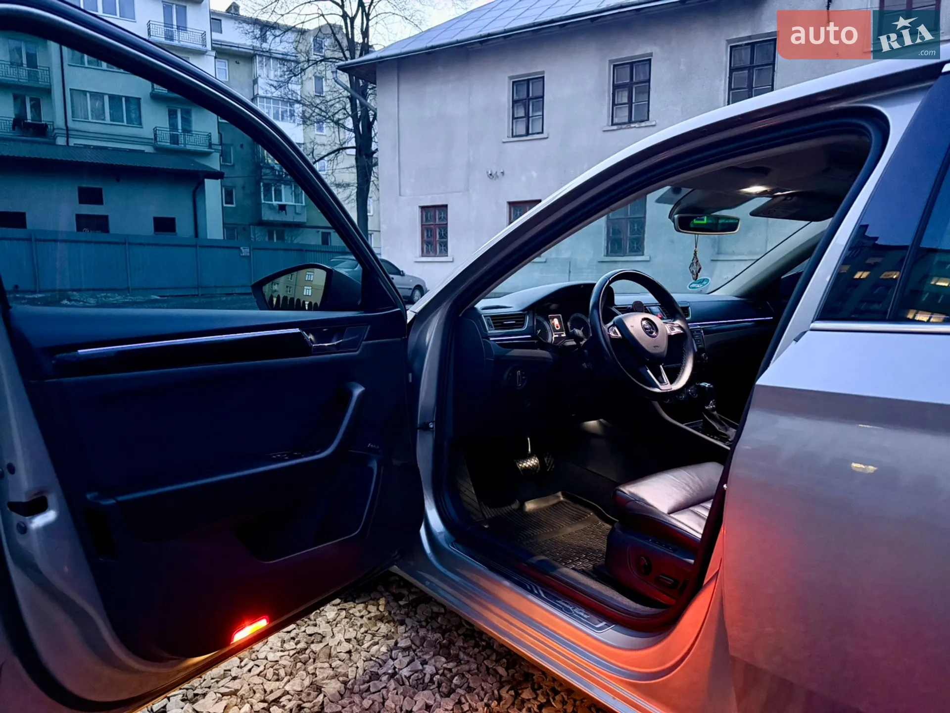 2015 Skoda Superb - мініатюра 45