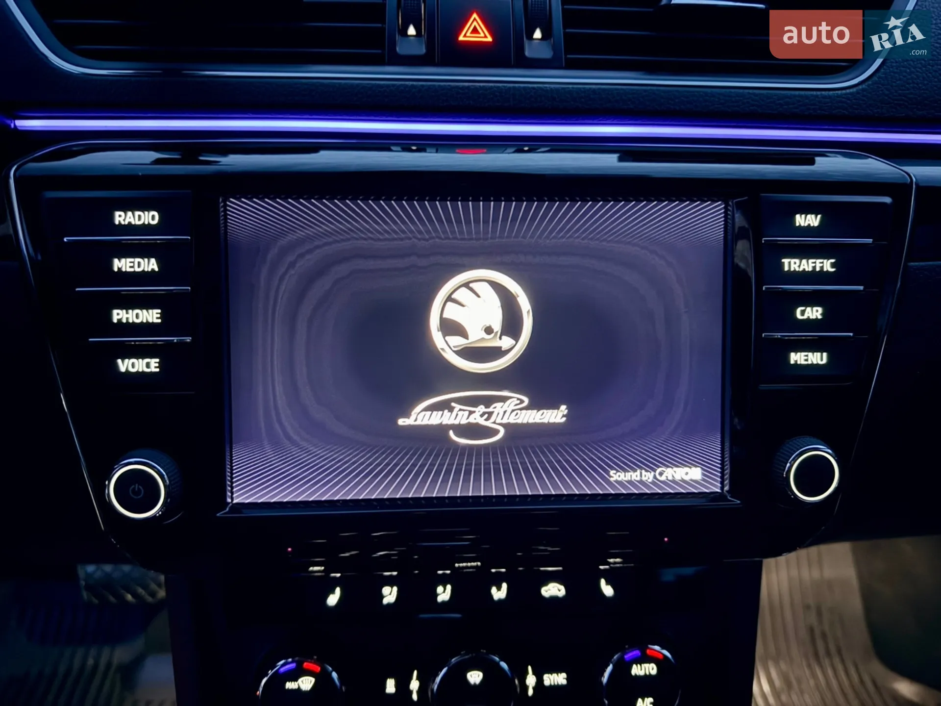 2015 Skoda Superb - мініатюра 55
